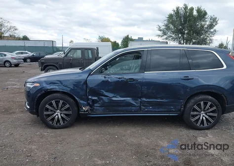 2023 Volvo Xc90 B6 Plus 7-Seater из США, поврежденный, VIN YV4062PN2P1990680